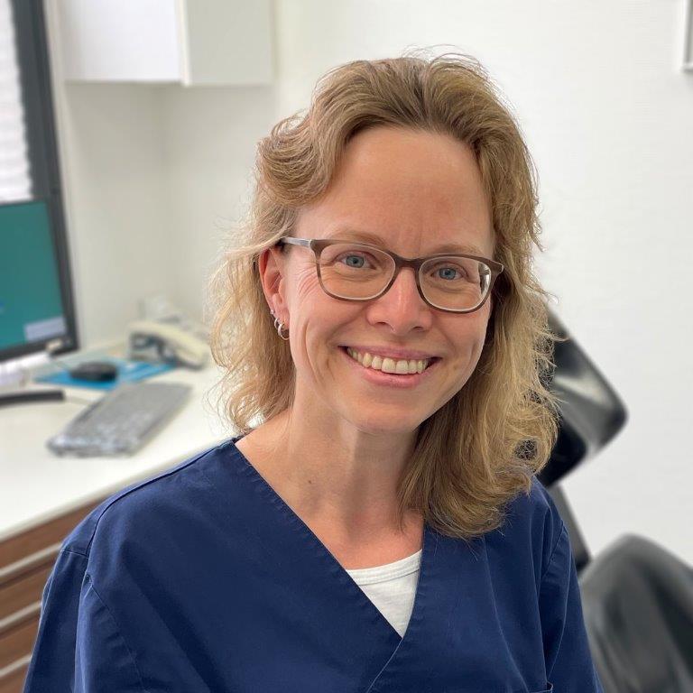 Zahnärztin Dr. Monika Uhl, Erlangen